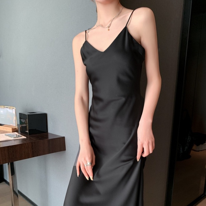 Miss Sister's suspender dress with French dress 19