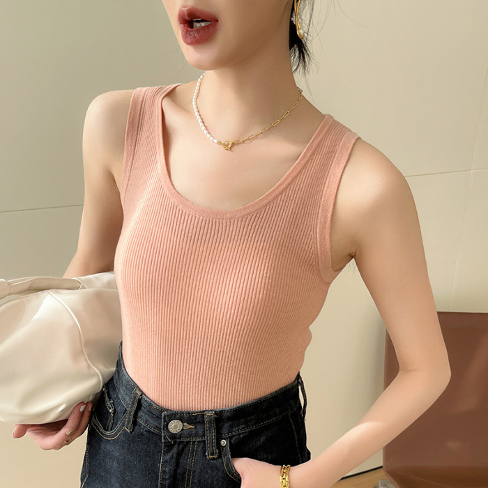 U-neck suit with soft waxy bottoming shirt 36